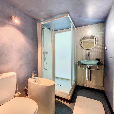 Loft Sur Le Port De * Ницца