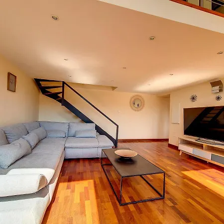 Loft Sur Le Port De Nice