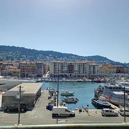 Apartment Loft Sur Le Port De
