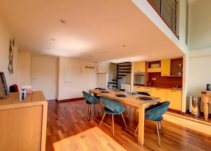Loft Sur Le Port De דירה ניס